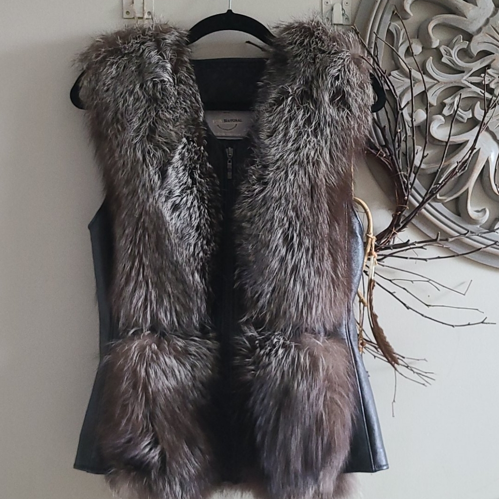 Silver fox natural fur vest size S